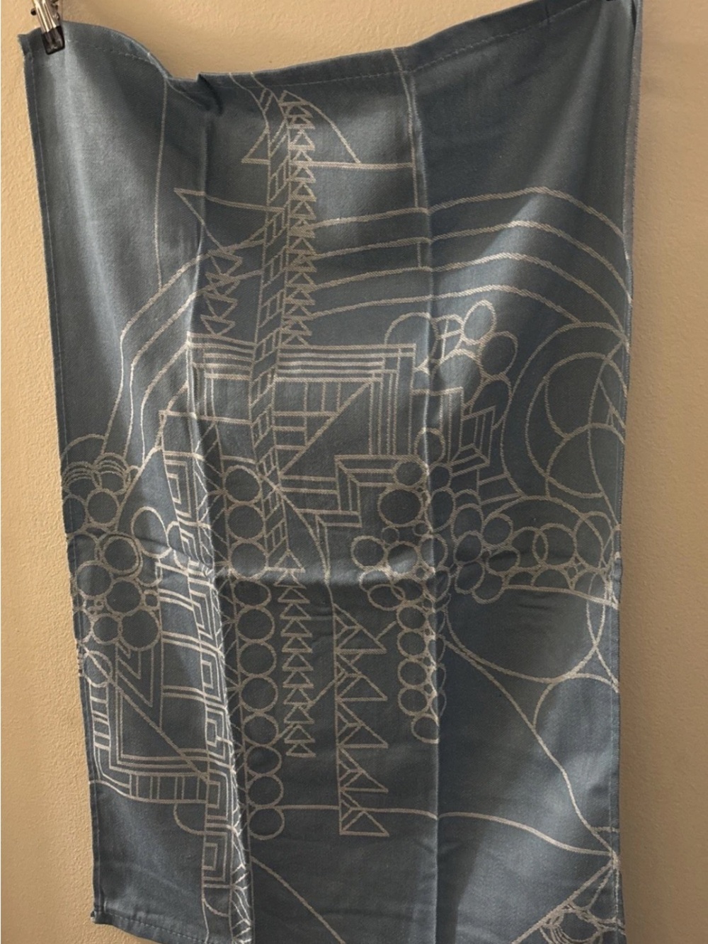 Pair of Large Frank Lloyd Wright Slate Blue Geometric Tea Hand Towels NEW